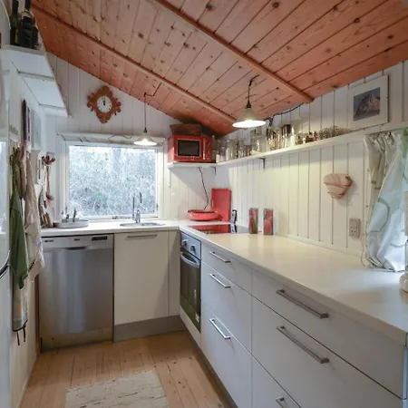Three-bedroom Holiday In Ferienhaus